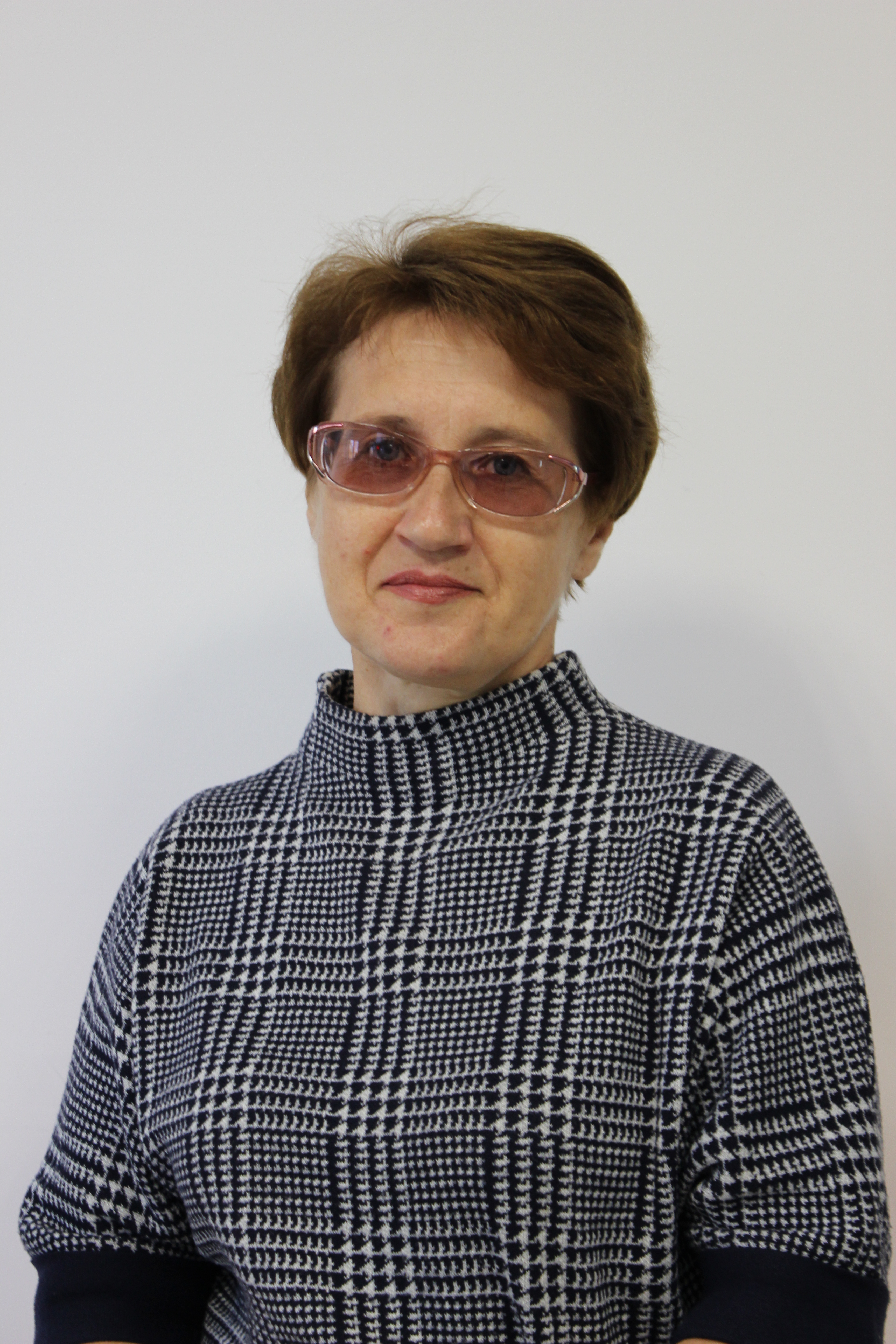 Шляхтина Галина Васильевна.