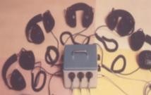 Специальный электроакустический аппарат, Позволяющий работать по верботональному методу в группедетей снарушениями слуха и речи из 8-10 обучающихся с вибратором SUVAG CT10 с вибростолом